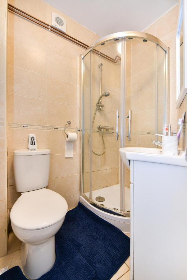 Beautiful Accommodation Near Reading City Centre 客房 照片