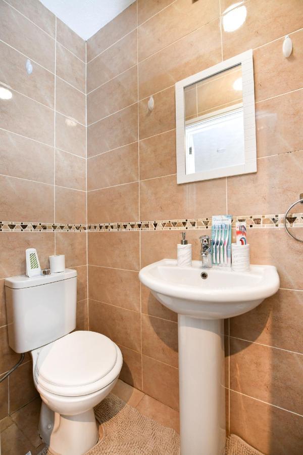Beautiful Accommodation Near Reading City Centre 外观 照片